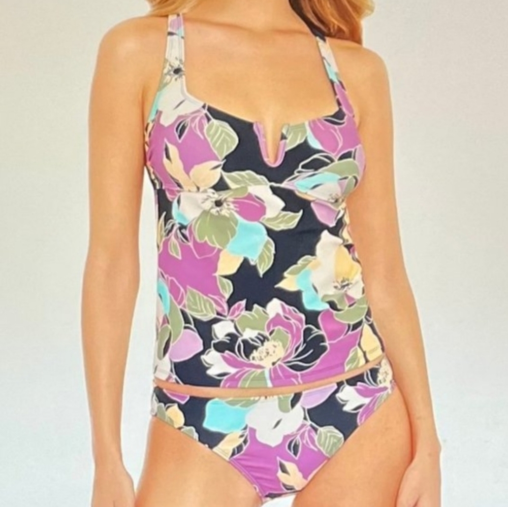 V-Neck Tankini Set 🖤 - Picture 16 of 16